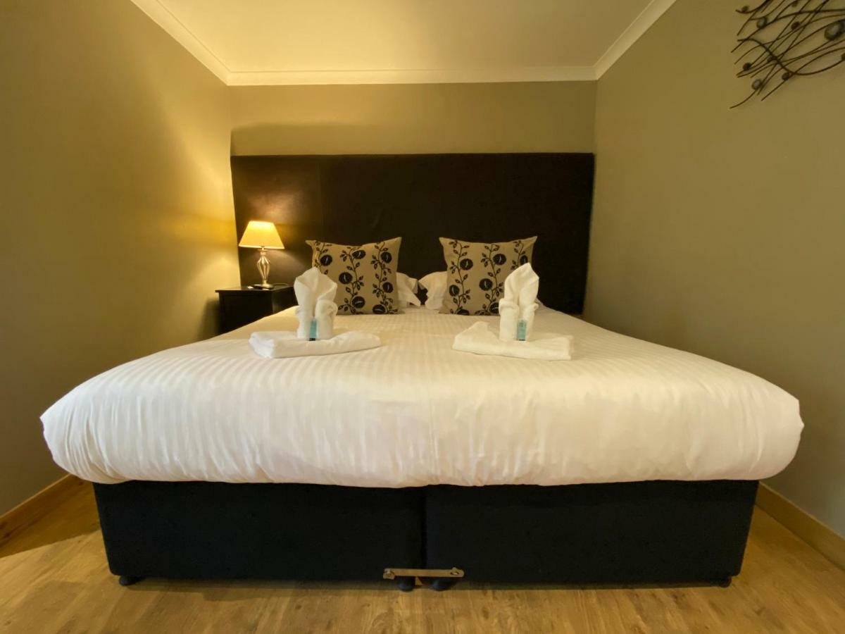 Auld Mill House Hotel ดันเฟิร์มลิน ภายนอก รูปภาพ